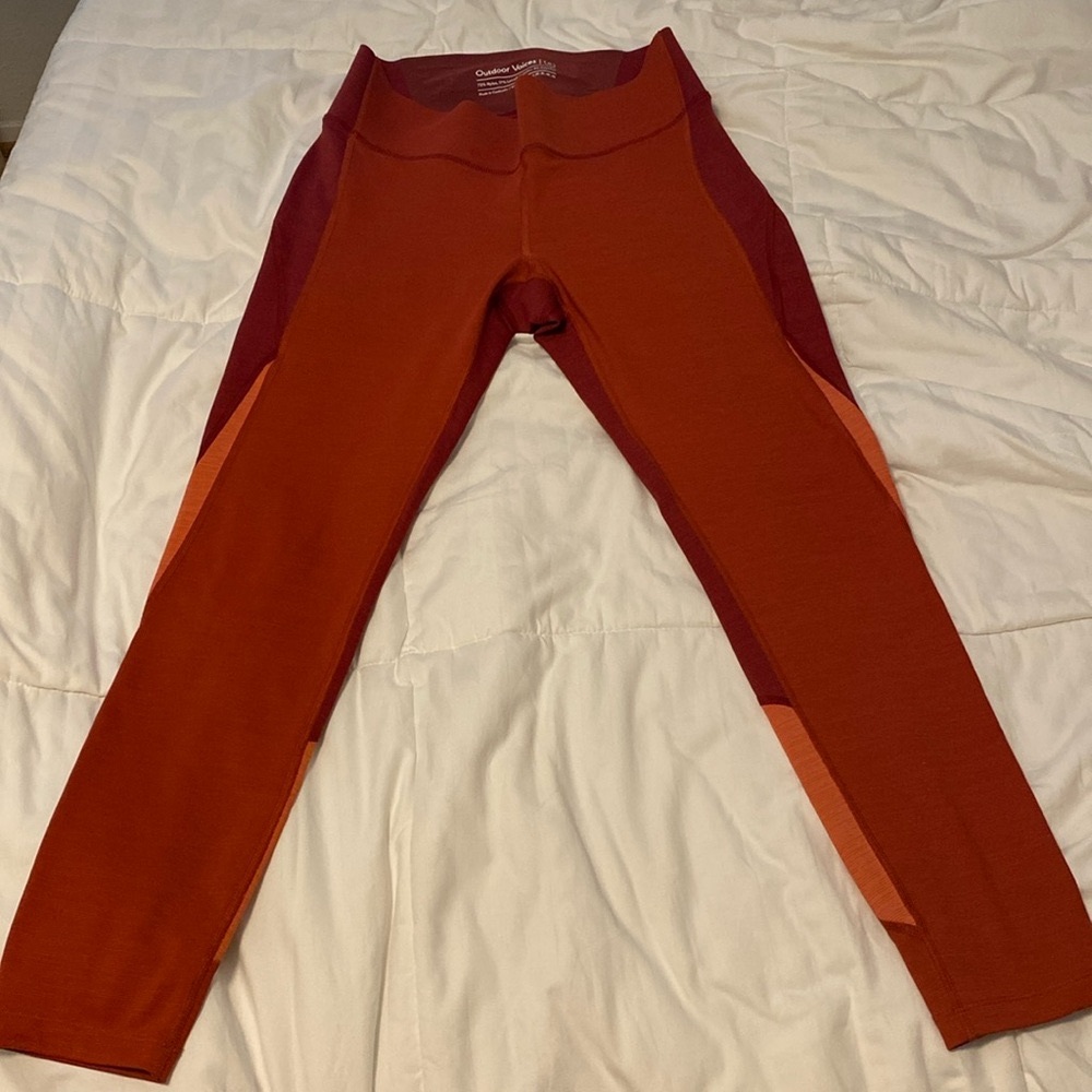 Outdoor Voices leggings size Medium. New without tags.